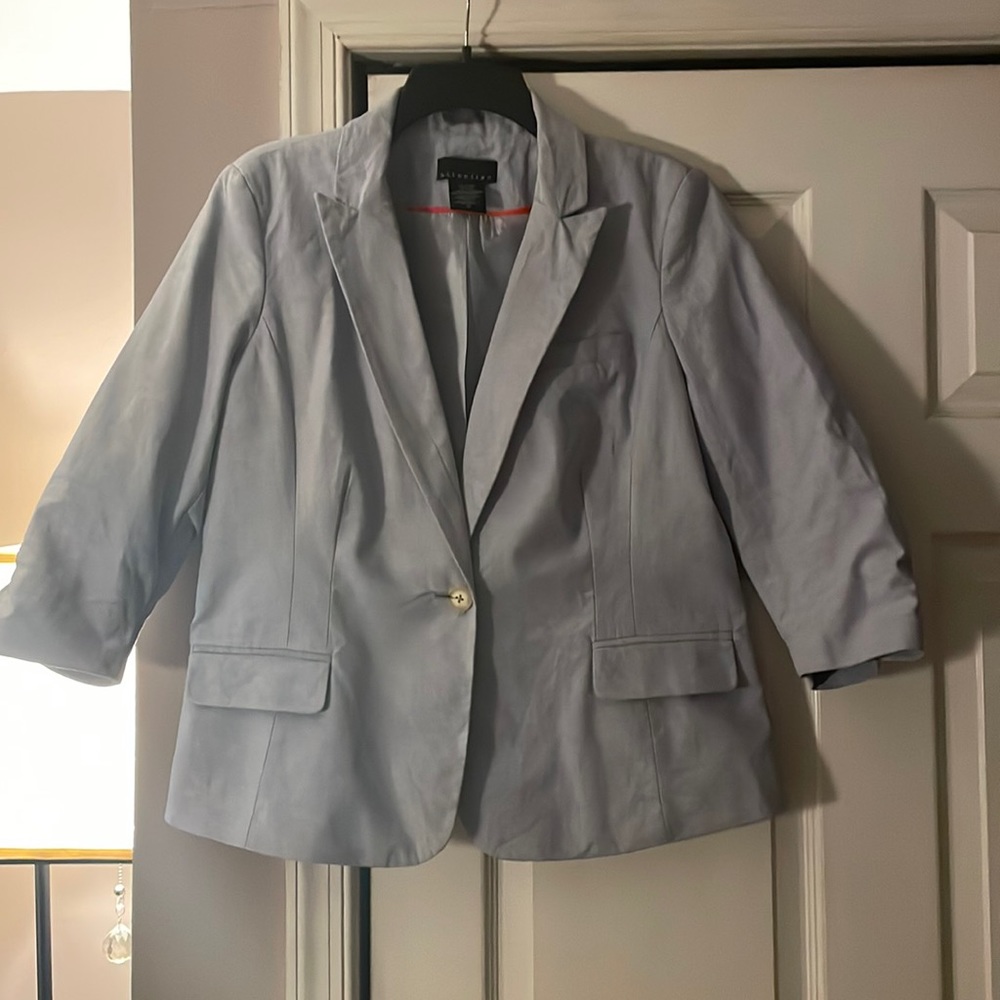 Attention pale Blue timeless blazer size 14 and 97% cotton